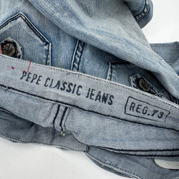 Pepe Jeans Womens 24 (25x32 ACTUAL) Blue Denim Low Rise Light Wash Vintage - Picture 4 of 8